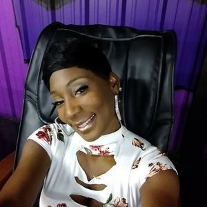 Meet your Posher, Tanae